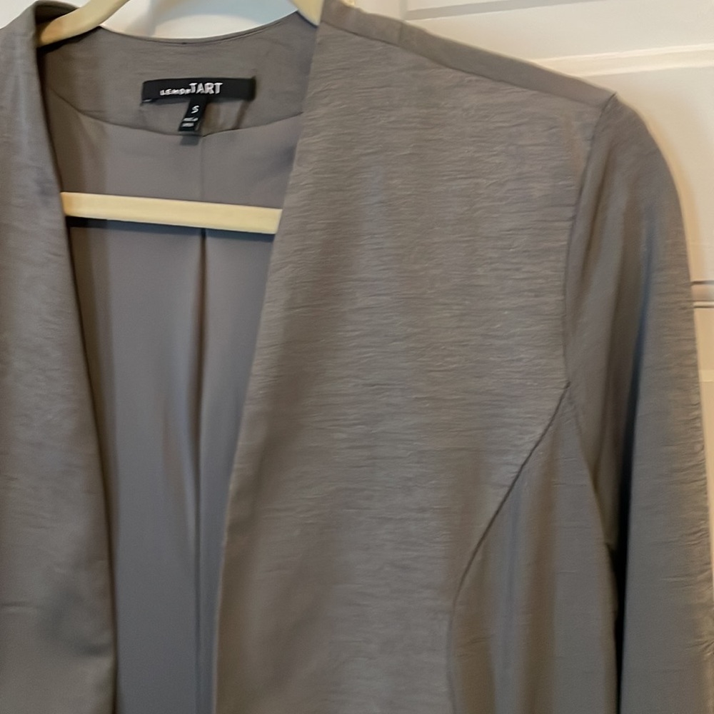 Like new LemonTart comfortable stretch blazer